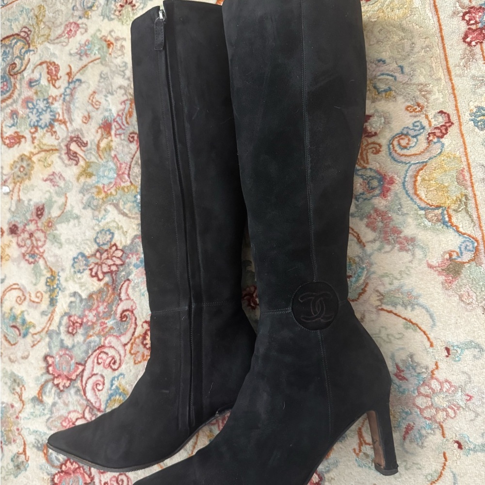 CHANEL Black Heeled Boots riding boots - Picture 12 of 15